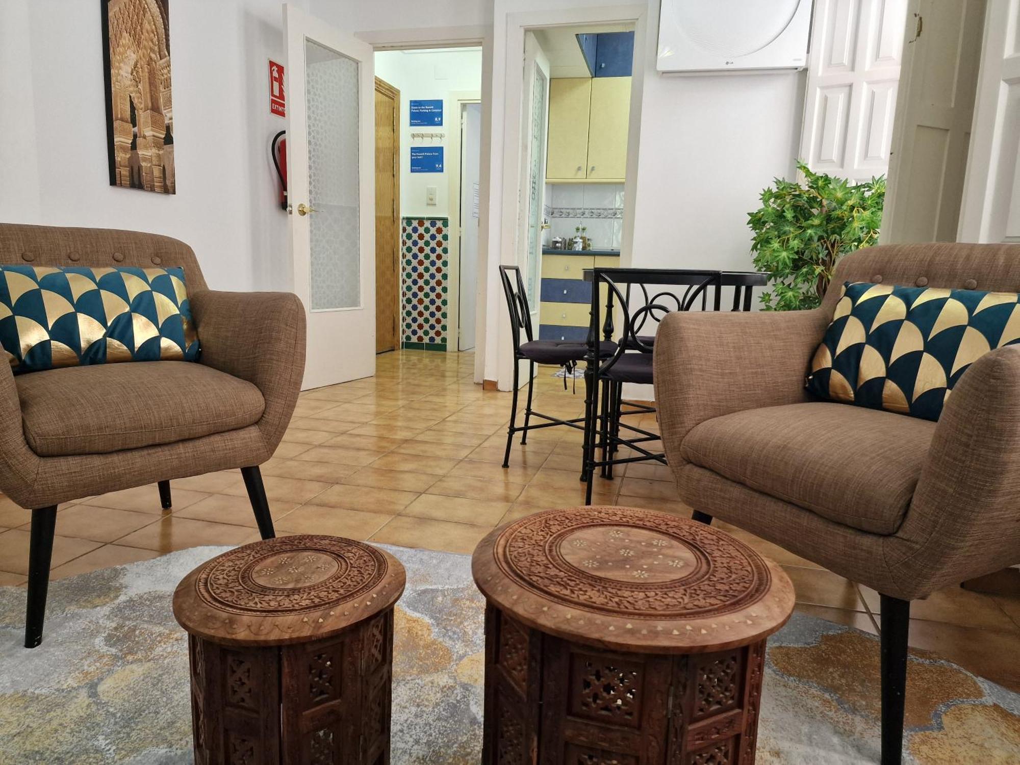 The Nasrid Palace From Your Bed ! Apartamento Granada